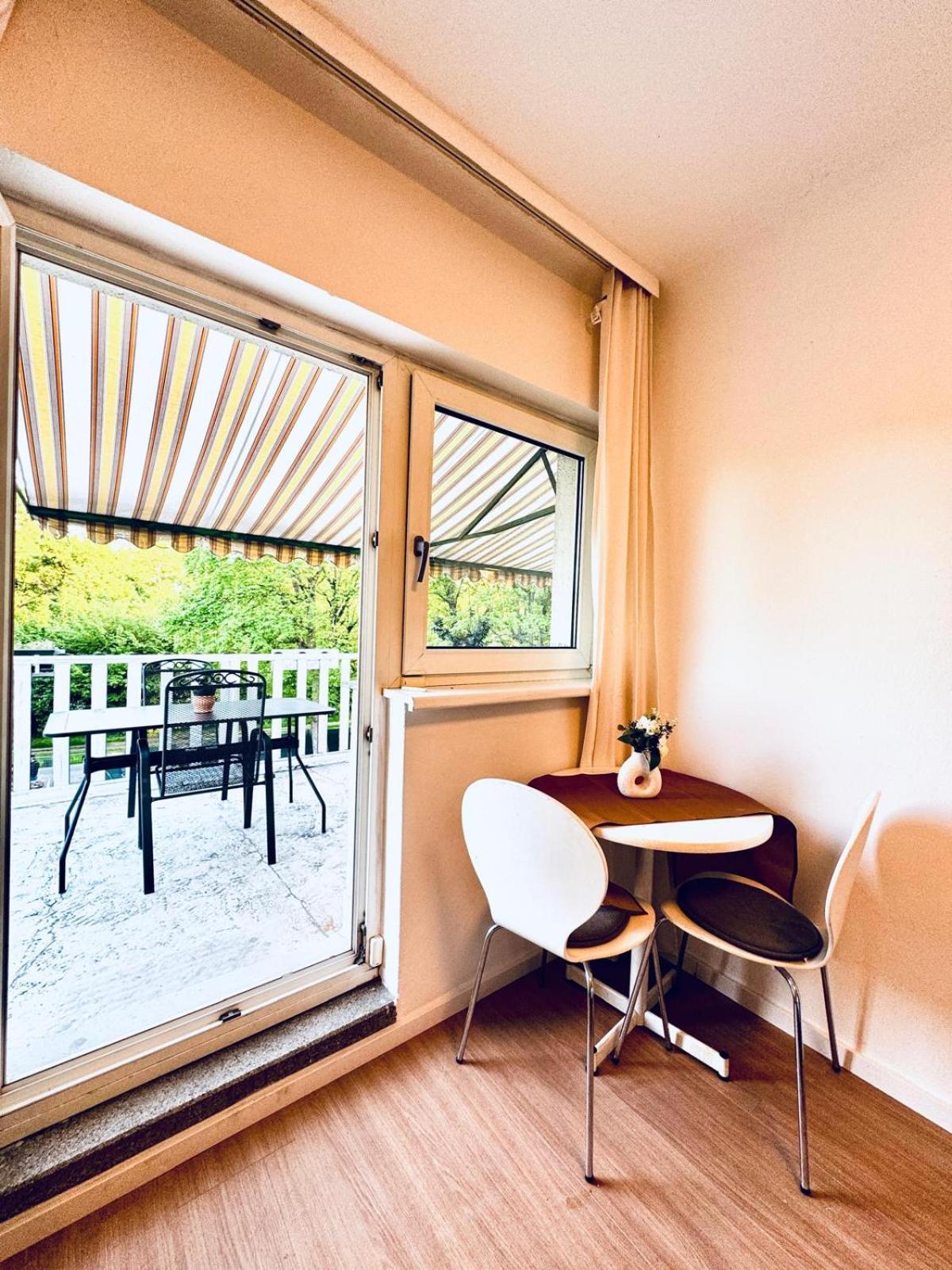 Spacious 6br Shared With Garden Near Danube For 16 Guests Apartment Wien