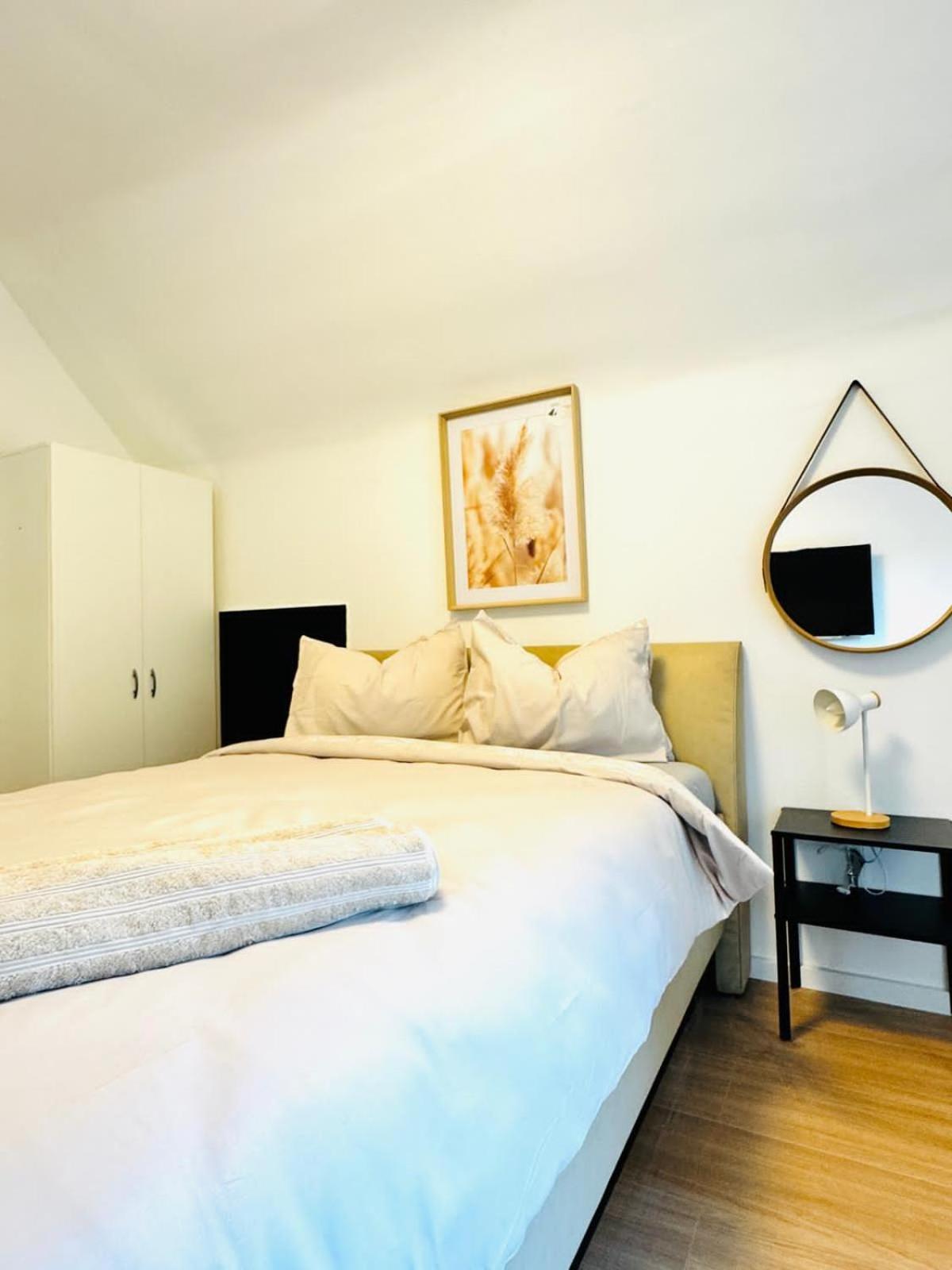 Spacious 6br Shared With Garden Near Danube For 16 Guests Wien